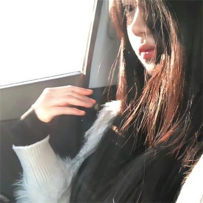 裸女行尸